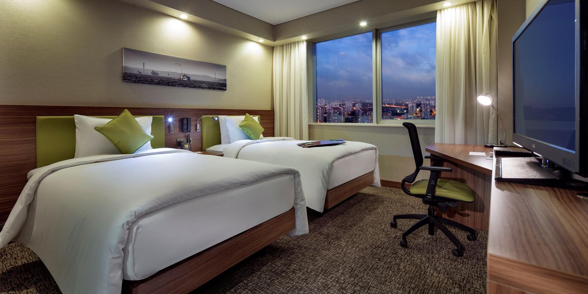 Hotel Hampton By Hilton Istanbul Kayasehir Zewnętrze zdjęcie