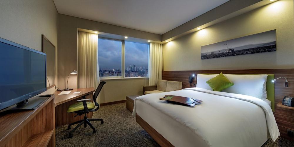 Hotel Hampton By Hilton Istanbul Kayasehir Zewnętrze zdjęcie