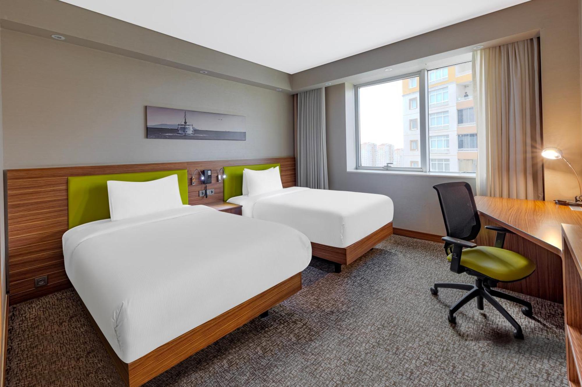Hotel Hampton By Hilton Istanbul Kayasehir Zewnętrze zdjęcie