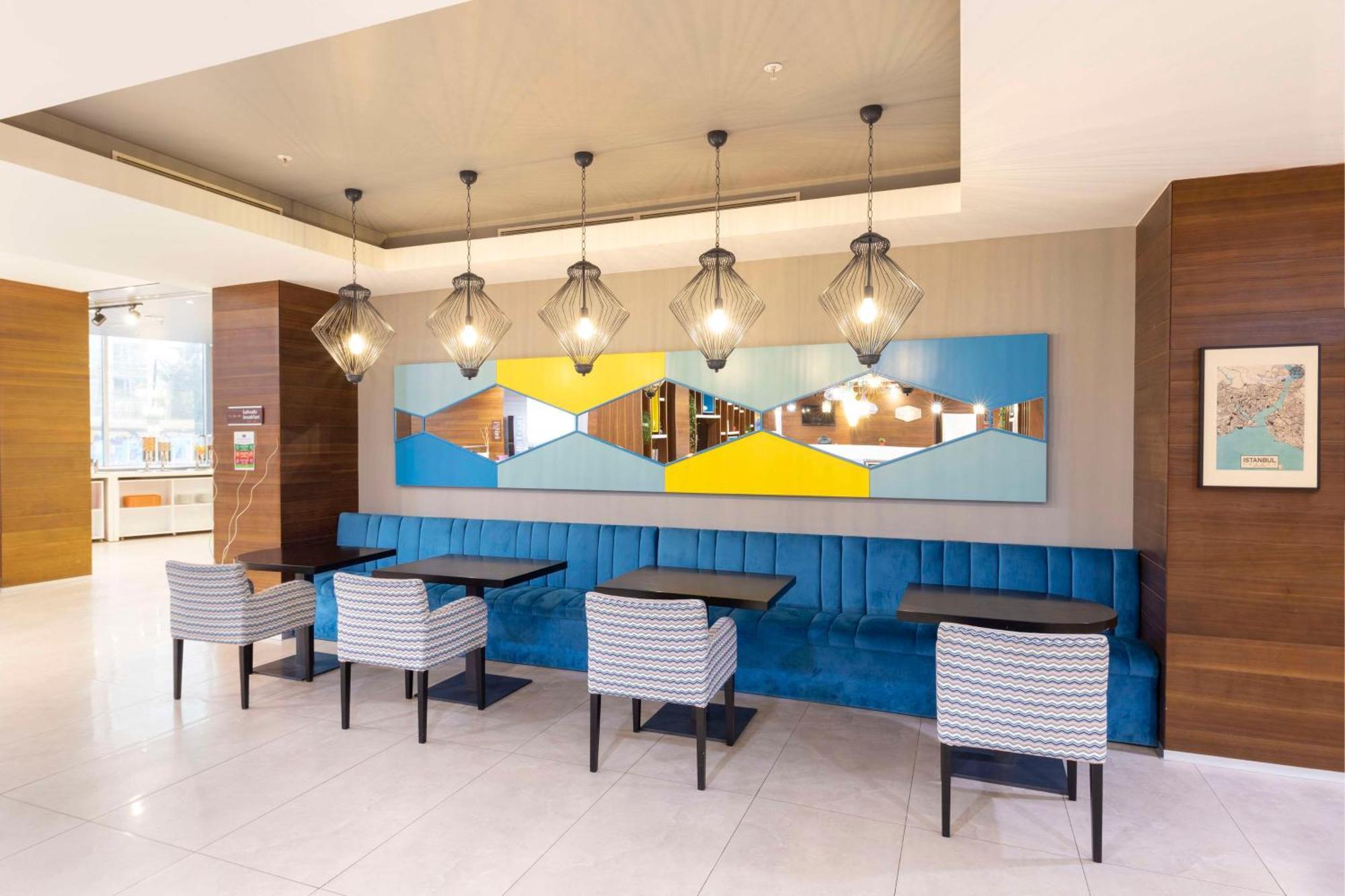 Hotel Hampton By Hilton Istanbul Kayasehir Zewnętrze zdjęcie