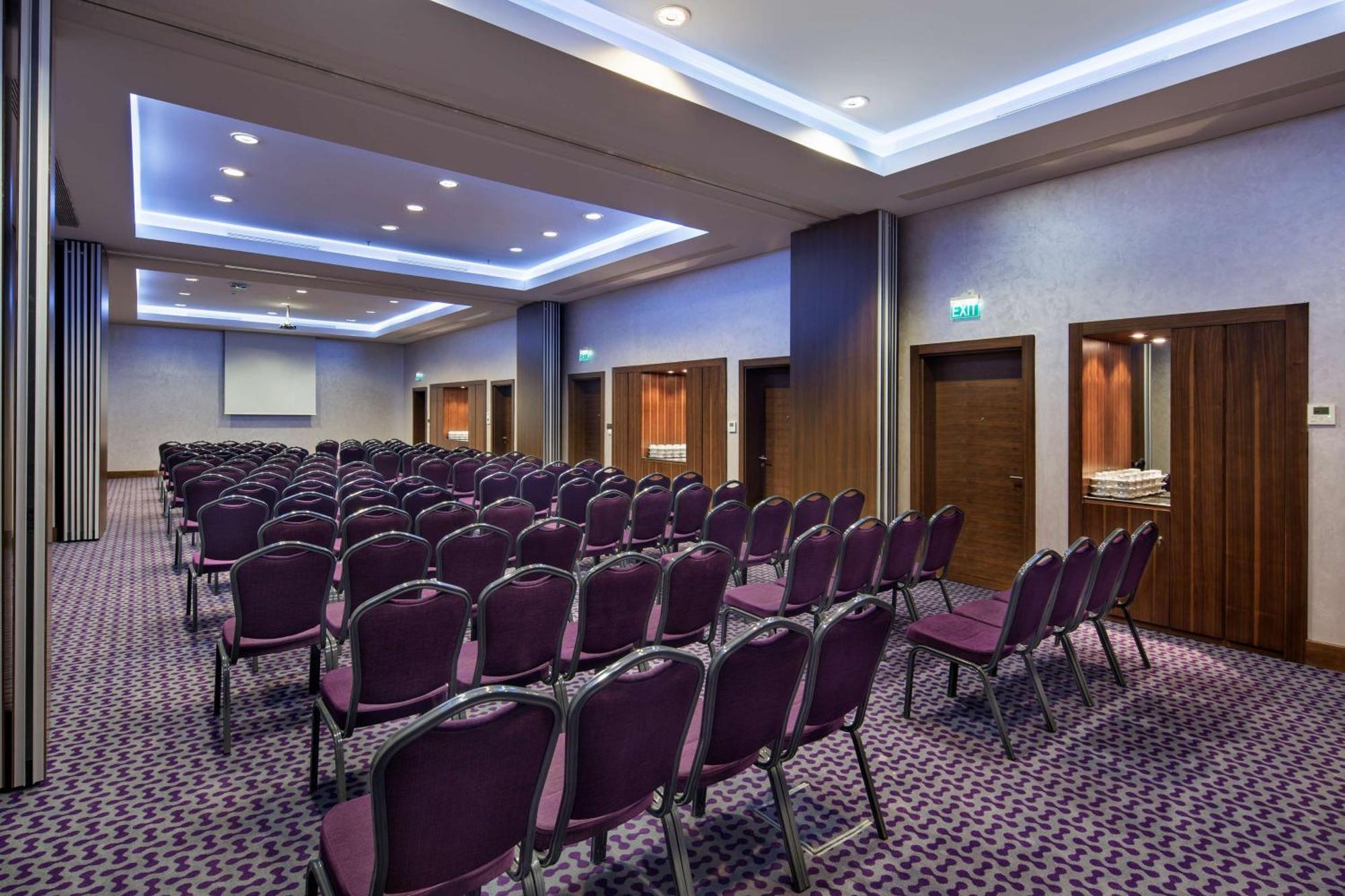 Hotel Hampton By Hilton Istanbul Kayasehir Zewnętrze zdjęcie