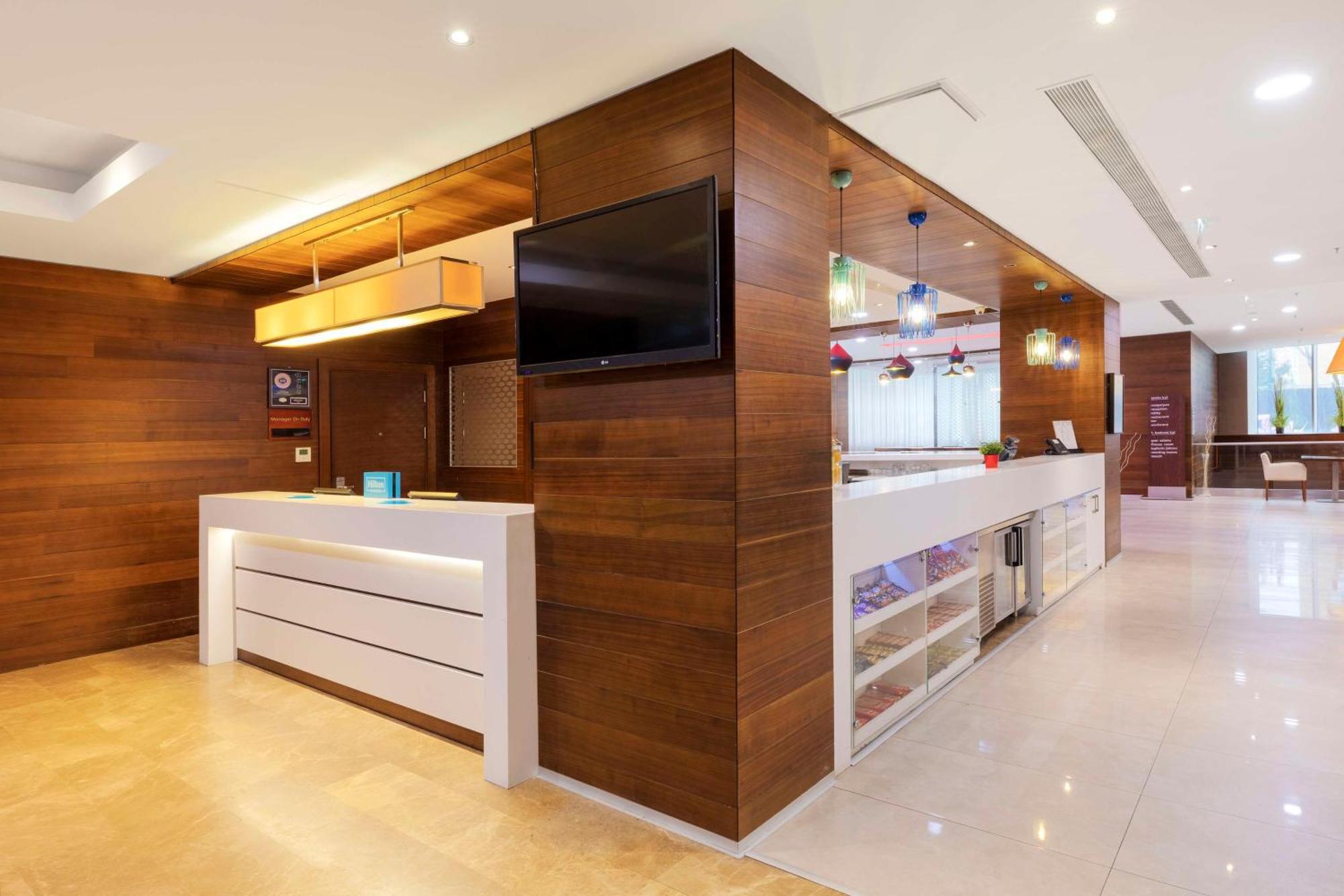 Hotel Hampton By Hilton Istanbul Kayasehir Zewnętrze zdjęcie