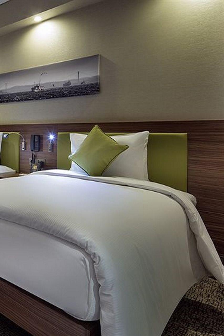Hotel Hampton By Hilton Istanbul Kayasehir Zewnętrze zdjęcie