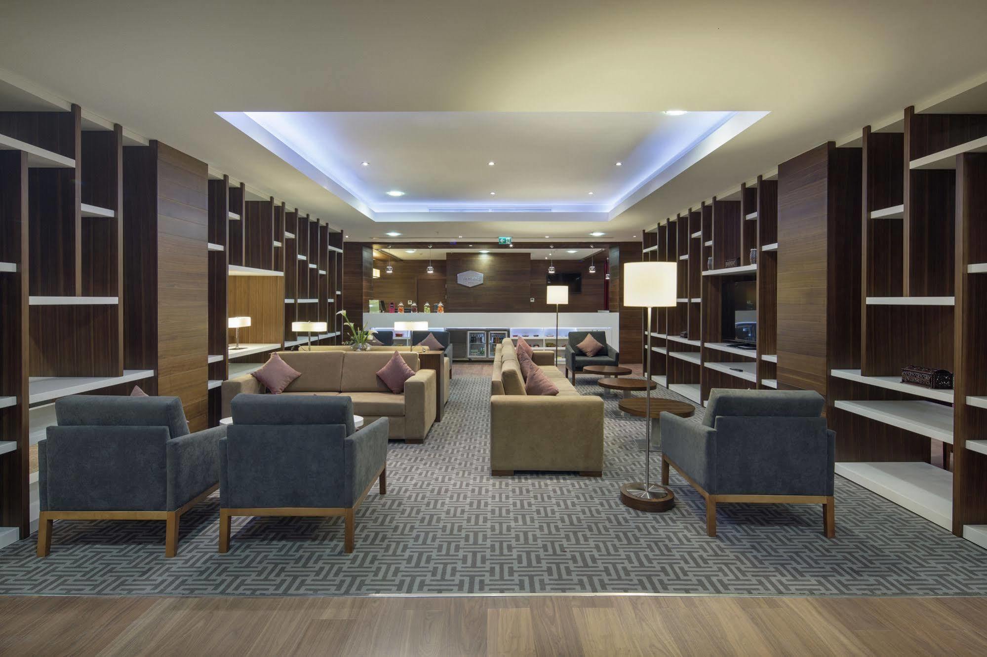 Hotel Hampton By Hilton Istanbul Kayasehir Zewnętrze zdjęcie